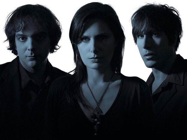 Ivy's new album is All Hours. Left to right: Adam Schlesinger, Dominique Durand, Andy Chase.