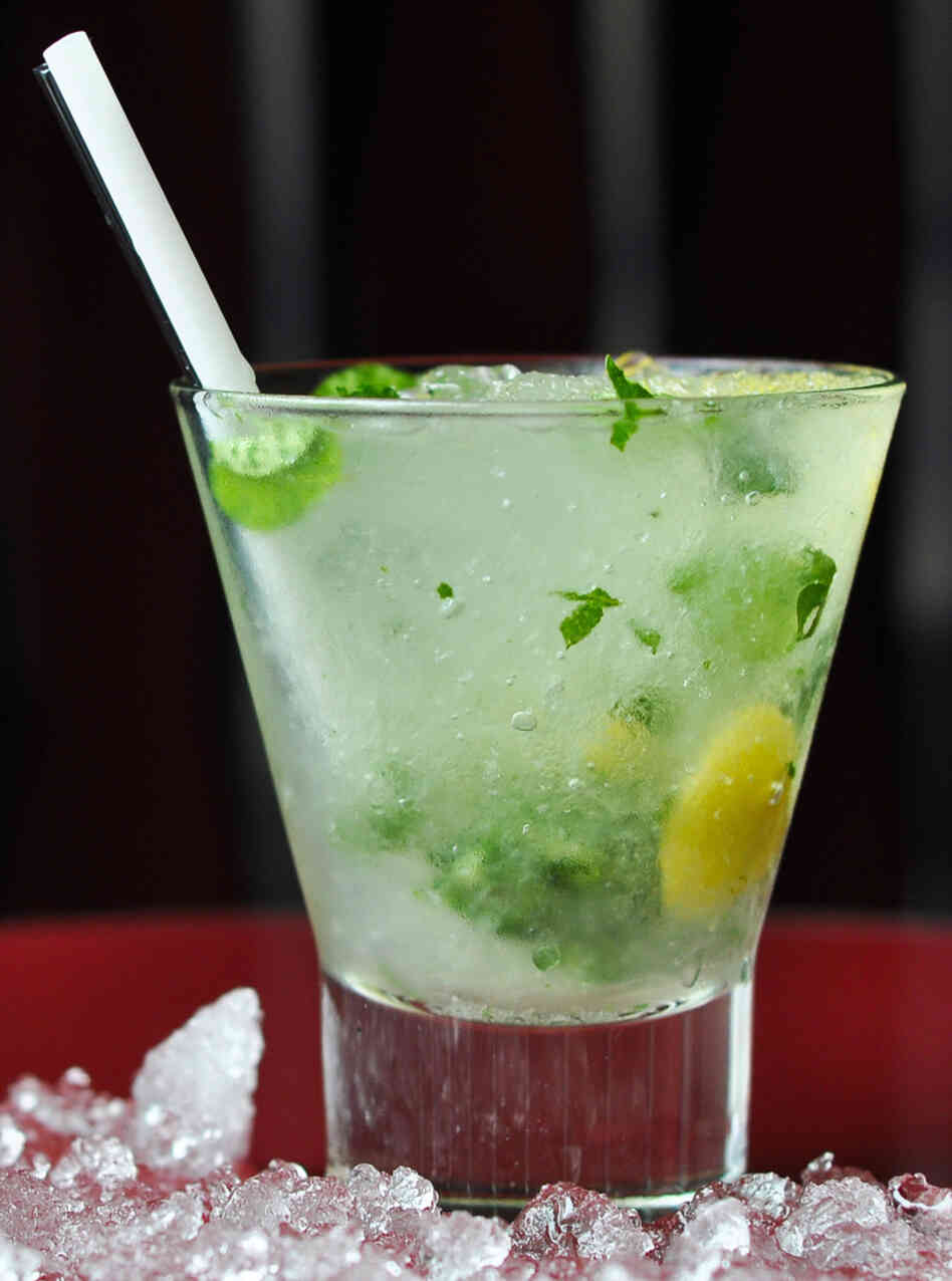 Curry Leaves Mojito