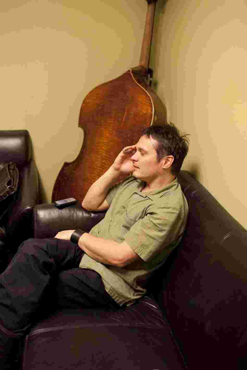 Trevor Dunn, backstage.