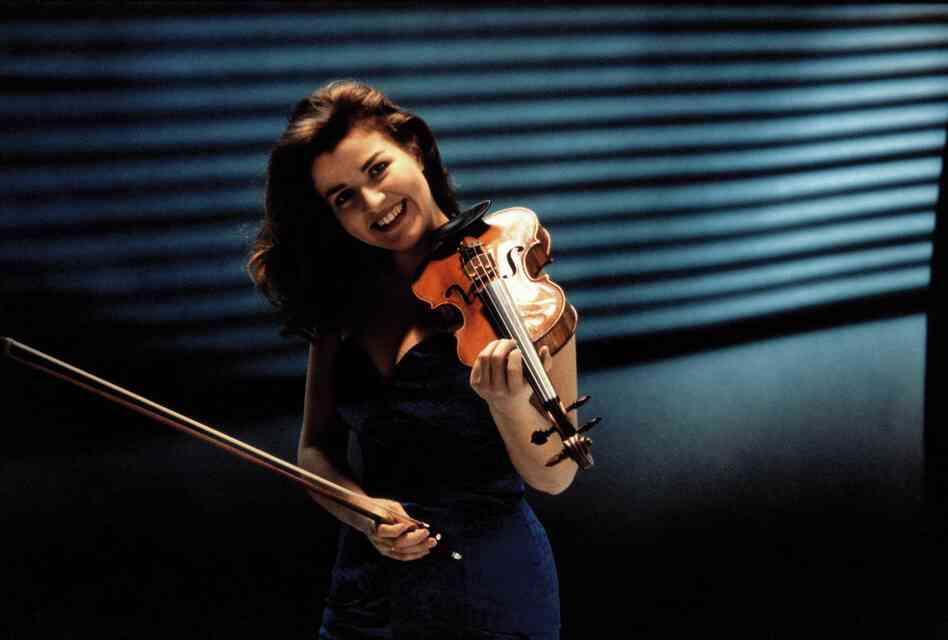 Publicity photograph by Dieter Blum.
