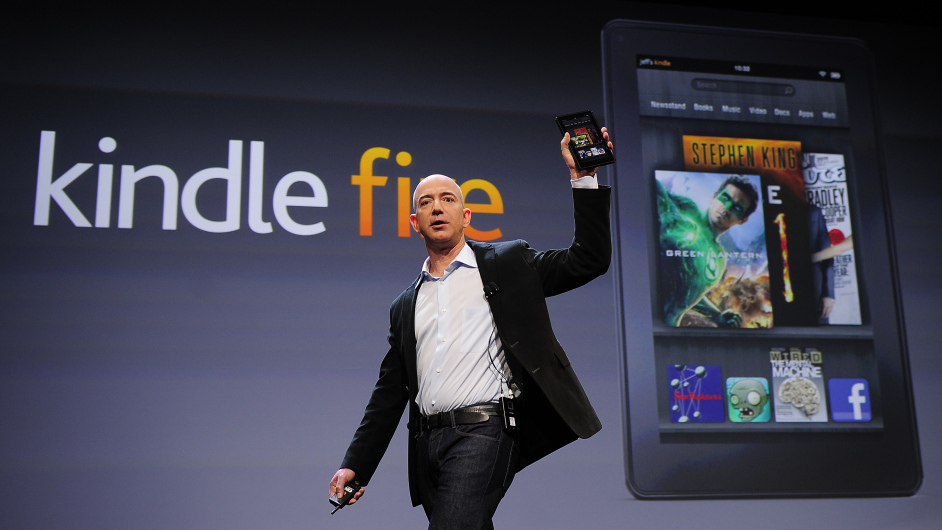 Amazon CEO Jeff Bezos introducing the new Kindle Fire tablet in New York this morning.