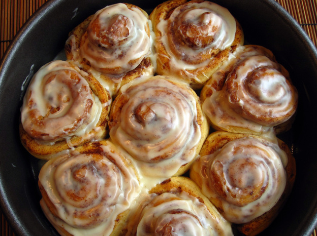 A gift of homemade cinnamon rolls