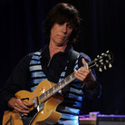 Jeff Beck performs at Les Paul's 95th-birthday party at Iridium Jazz Club on June 9, 2010, in New York City. Jeff Beck performs at Les Paul's 95th-birthday party at Iridium Jazz Club on June 9, 2010, in New York City.