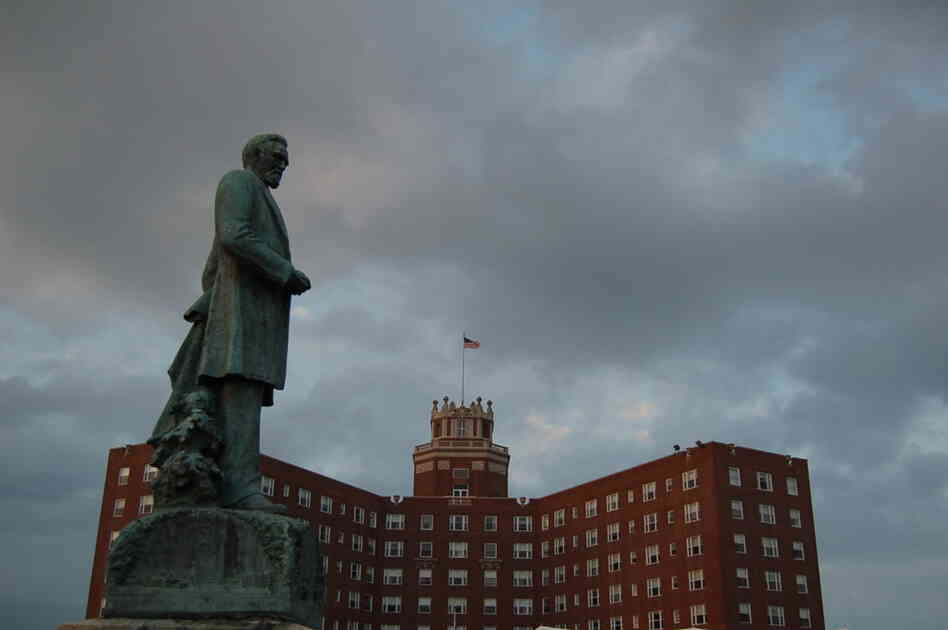 A statue of James A. Bradley presides over the Berkeley Hotel. 