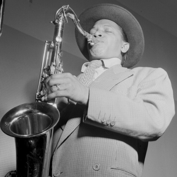 These saxophonists have a robust, sometimes raw sound that mixes swing, bebop, blues and soul.