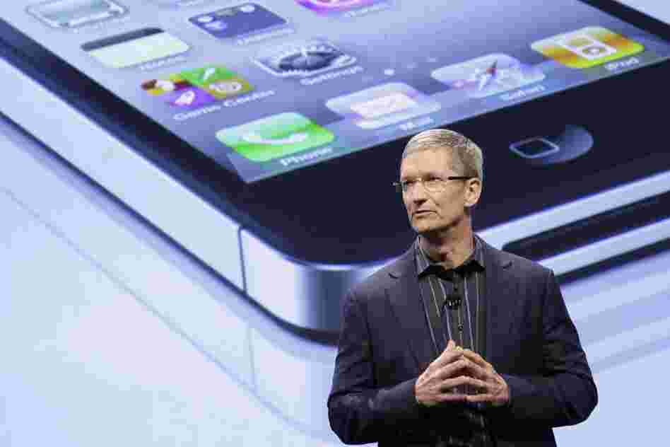 Jobs resigned as Apple's CEO in August 2011. Tim Cook, the company's chief operating officer, was announced as his replacement. 
