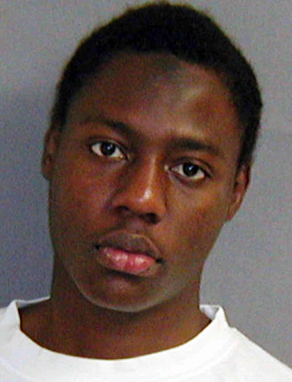 This December 2009 file photo released by the U.S. Marshal's Service shows Umar Farouk Abdulmutallab, the Nigerian man charged with trying to blow up a Detroit-bound airliner on Christmas 2009. This December 2009 file photo released by the U.S. Marshal's Service shows Umar Farouk Abdulmutallab, the Nigerian man charged with trying to blow up a Detroit-bound airliner on Christmas 2009.