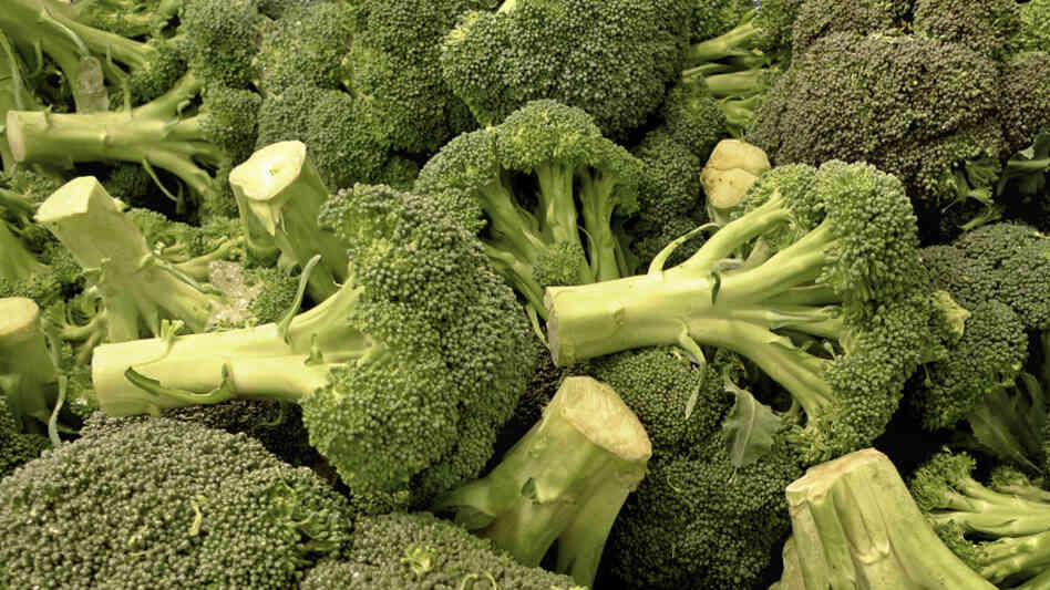 Broccoli eaten raw may be the best way to take advantage of its cancer-fighting compounds.