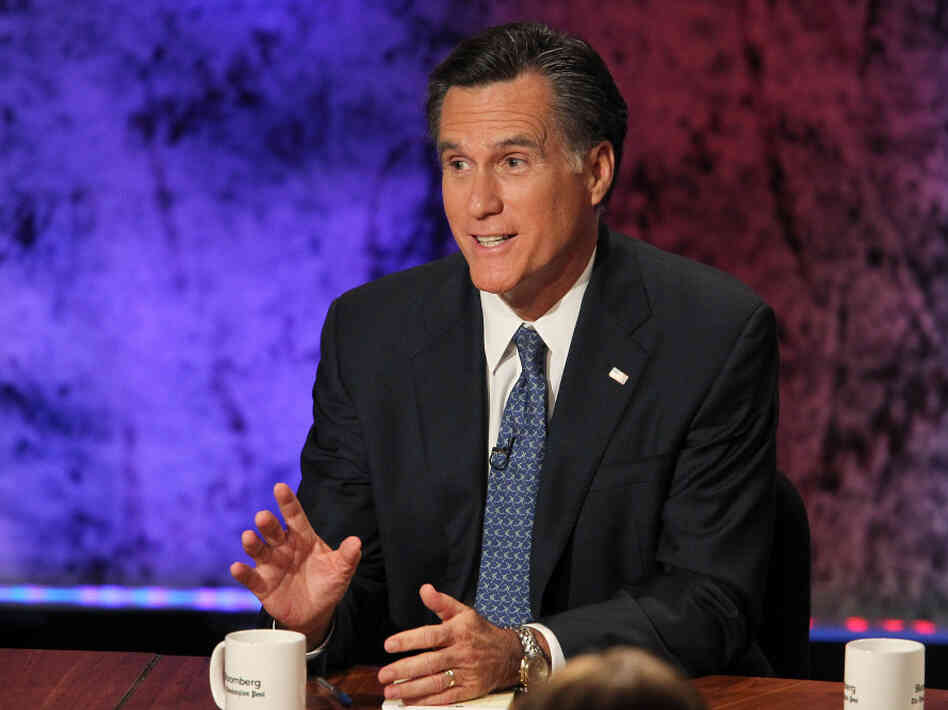 Former Massachusetts Gov. Mitt Romney maintained his frontrunner status in the GOP presidential debate at Dartmouth College on Tuesday. 