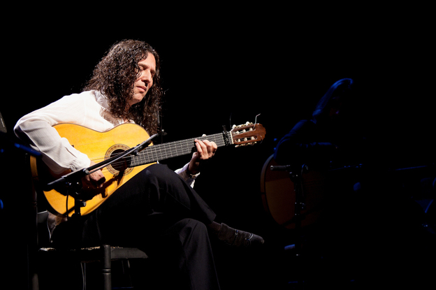 Spanish flamenco guitarist Tomatito joined Dominican pianist Michel Camilo on the Latin Grammy Award-winning Spain.