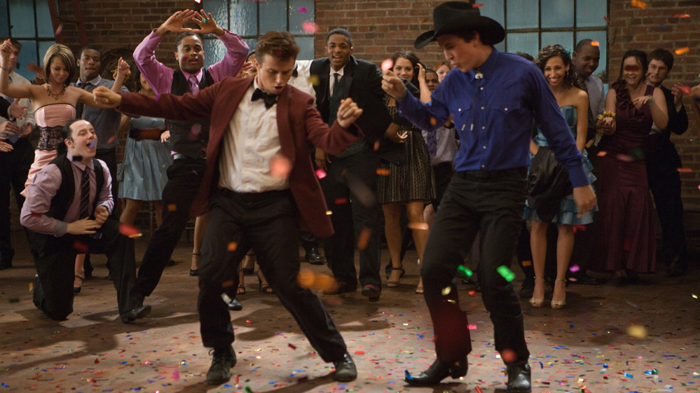 Kenny Wormald plays Ren and Miles Teller plays Willard in the new Footloose.