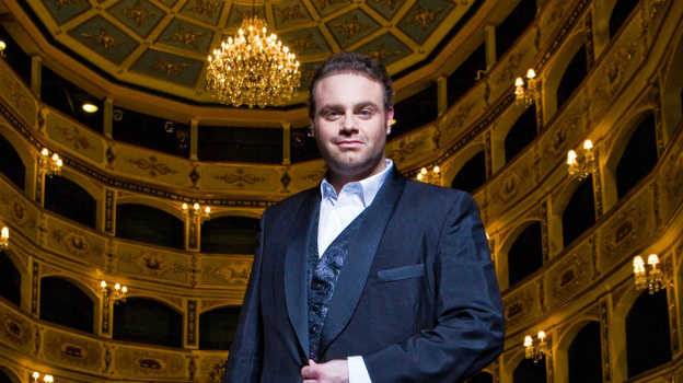 Joseph Calleja's voice reminds many of the golden-age tenors of the past. (Decca)