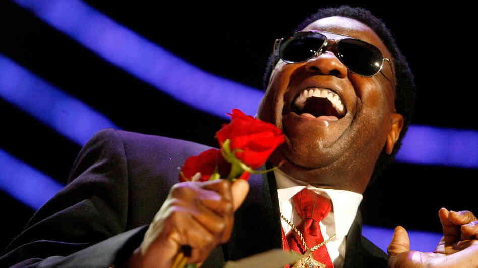 Al Green performs during the 2009 Essence Music Festival at the Louisiana Superdome in New Orleans.