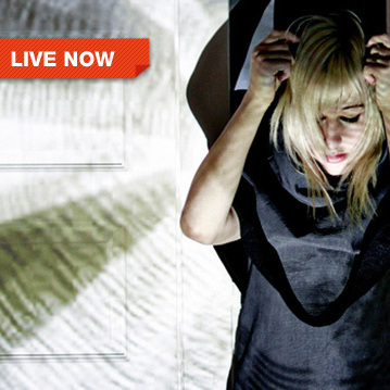 Zola Jesus live in concert.