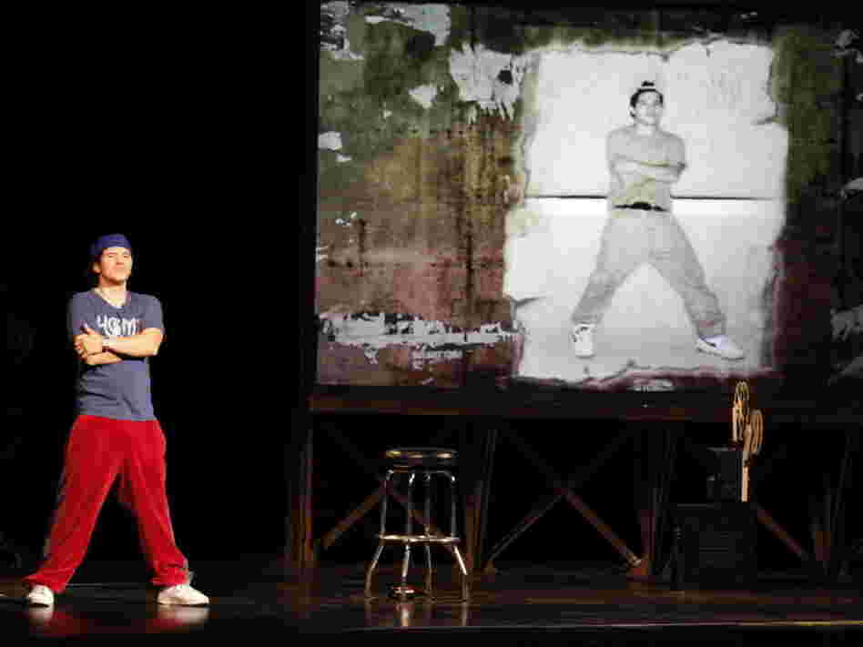John Leguizamo's fifth solo show, Ghetto Klown, tracks the arc of his show-business career.