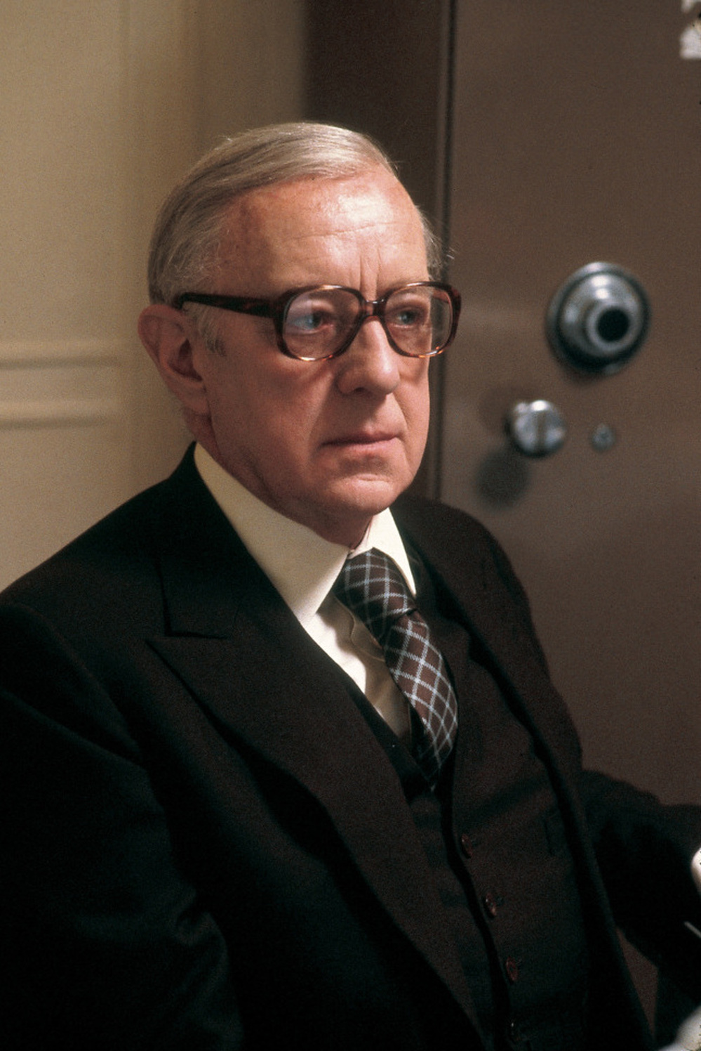 Alec Guinness starred in the 1979 BBC adaptation of John le Carre's novel Tinker, Tailor Soldier, Spy. The series has just been re-released on DVD in anticipation of the release of a new film version of the Cold War-era spy drama.