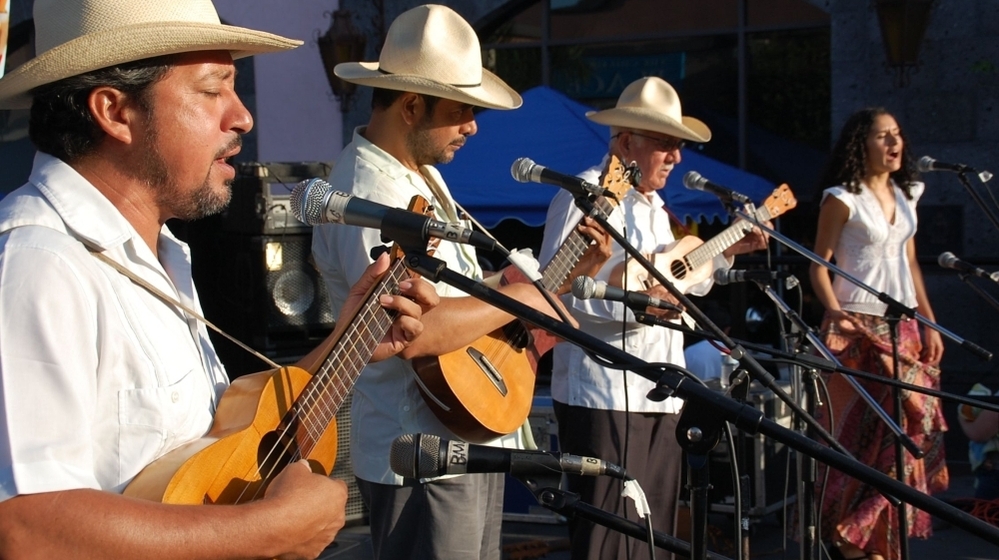 Mono Blanco, a veteran Son Jarocho band from Veracruz, performs in Los Angeles.