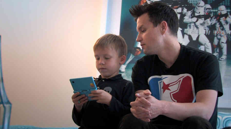 Good Boy, Bad Boy: Blink-182 frontman Mark Hoppus and his son Jack are part of one family profiled in The Other F Word. Hoppus' experience with divorced parents both triggered his punk-rock passion and made him want to be a good father. Good Boy, Bad Boy: Blink-182 frontman Mark Hoppus and his son Jack are part of one family profiled in The Other F Word. Hoppus' experience with divorced parents both triggered his punk-rock passion and made him want to be a good father.