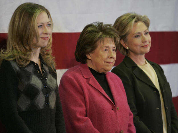 Dorothy Rodham (center) with her daughter Hillary and granddaughter Chelsea at a January 2008 campaign event in Iowa.