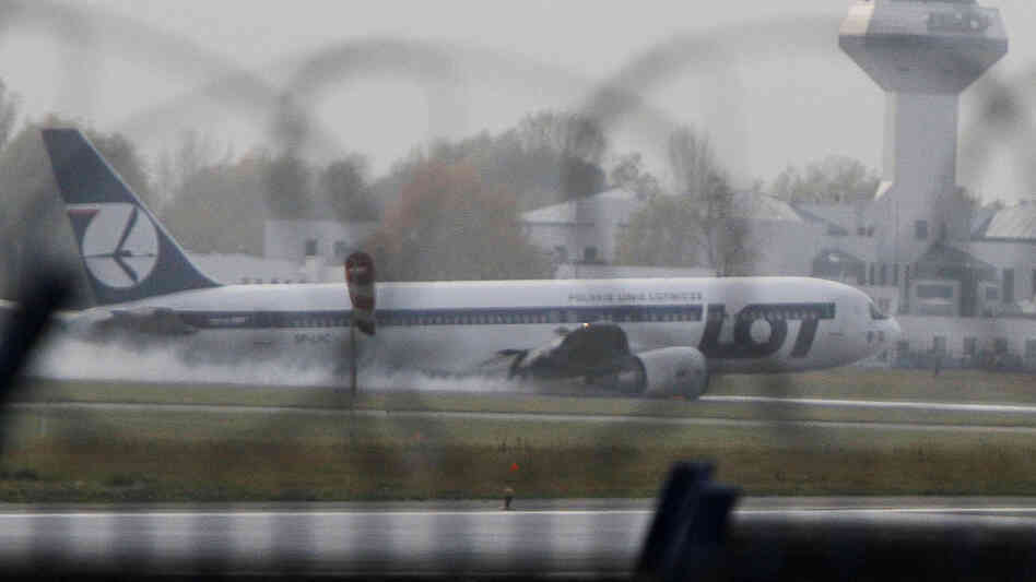 This Boeing 767 of Polish LOT airlines made an emergency landing at Warsaw airport, Poland earlier today (Nov. 1, 2011). 