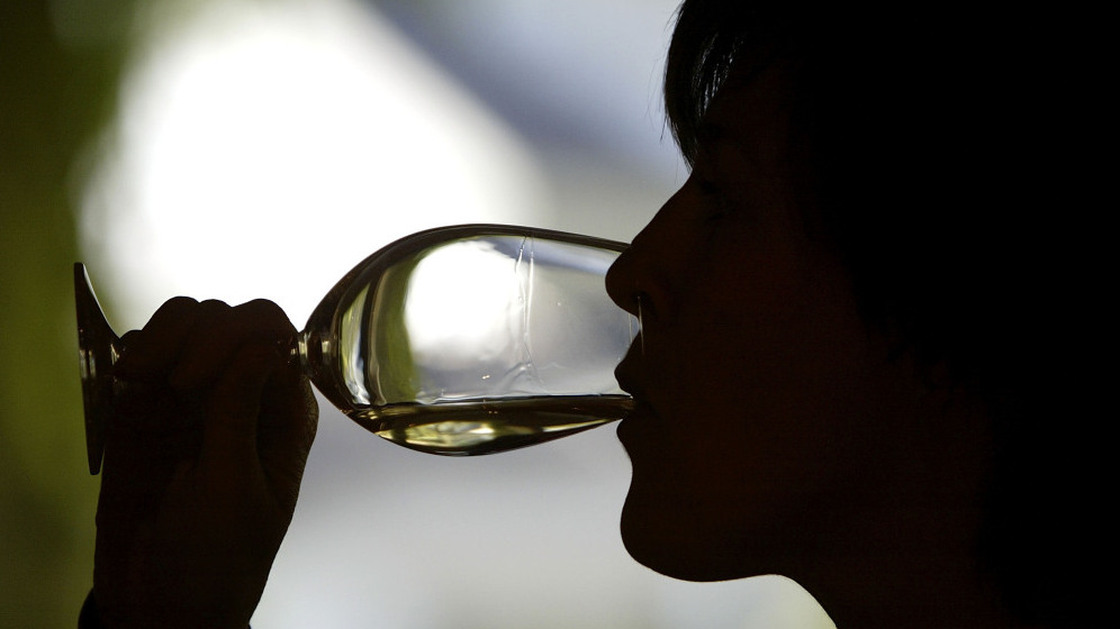 A woman at a wine tasting in Napa Valley, Calif., in 2005.