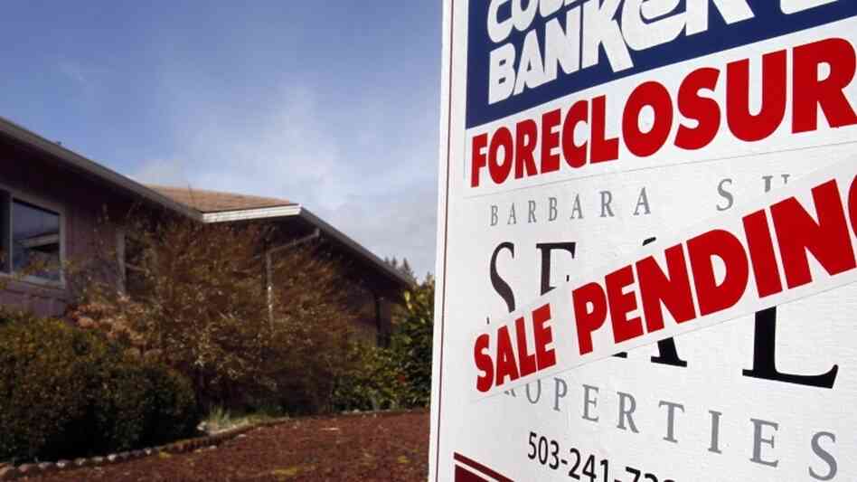 As foreclosures surge around the country, the supply of housing counselors to help distressed homeowners has shrunk. As foreclosures surge around the country, the supply of housing counselors to help distressed homeowners has shrunk.