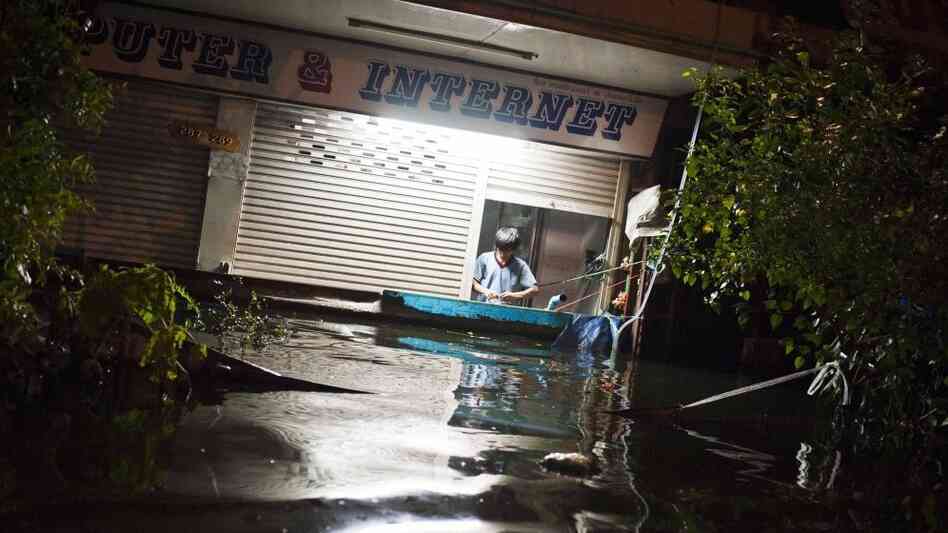 In Bangkok, floodwaters are rising in some parts of the city, leading to charges that the government is sacrificing the homes and businesses of the poor while protecting the rich . On the west side of Bangkok (shown here Nov. 1), areas are mostly submerged, while the opposite side of the Chao Phraya river is dry. In Bangkok, floodwaters are rising in some parts of the city, leading to charges that the government is sacrificing the homes and businesses of the poor while protecting the rich . On the west side of Bangkok (shown here Nov. 1), areas are mostly submerged, while the opposite side of the Chao Phraya river is dry.