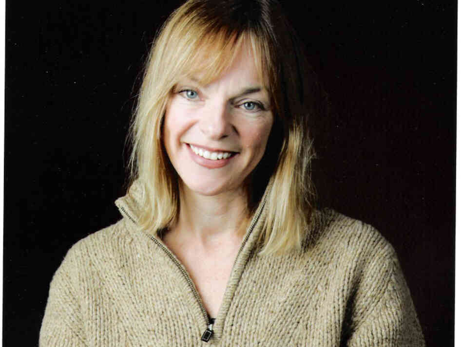 Amy Freed is the author of Beard of Avon and Restoration Comedy; her play Freedomland was a finalist for the 1998 Pulitzer Prize for drama. 