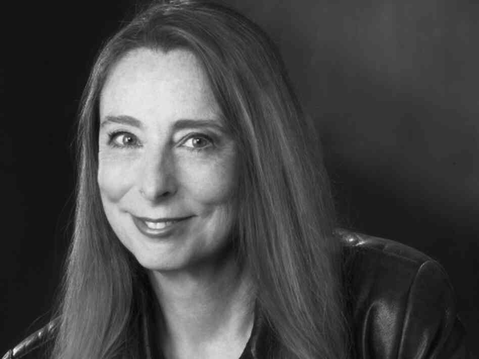 Ann Beattie is also the author of Chilly Scenes of Winter, Love Always and Distortions.