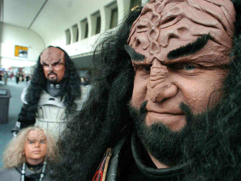 We're pretty sure these guys are in costumes. (2004 file photo from Comic-Con Convention in San Diego.)