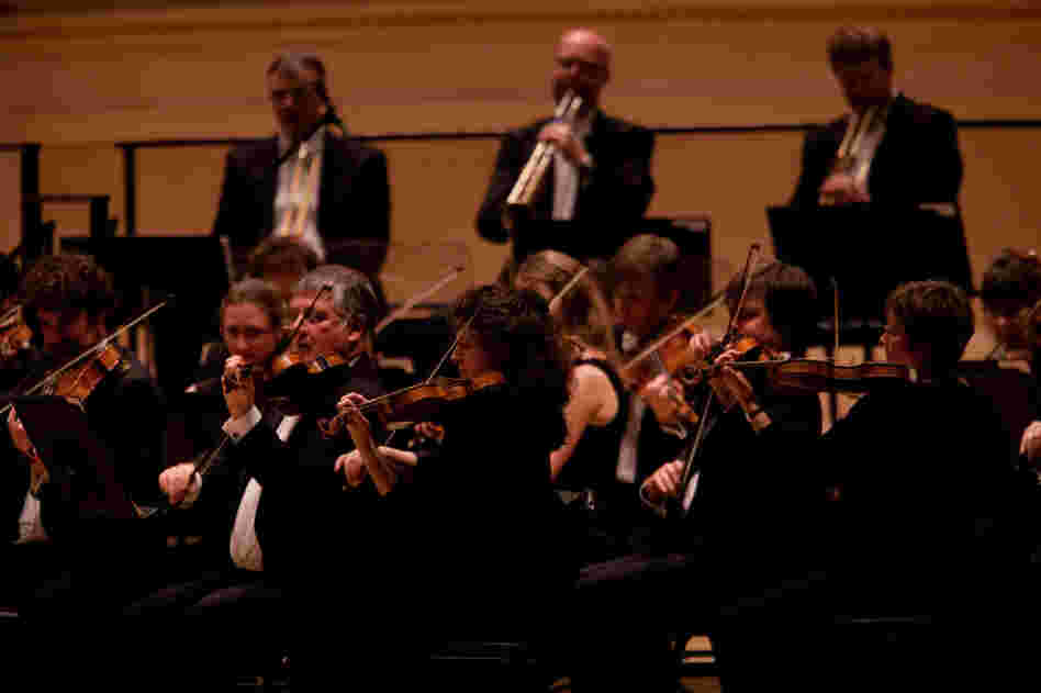Brass plays an important role in Beethoven's symphonies. The Revolutionary and Romantic Orchestra uses valveless horns and the kinds of trumpets and trombones found in Beethoven's day.