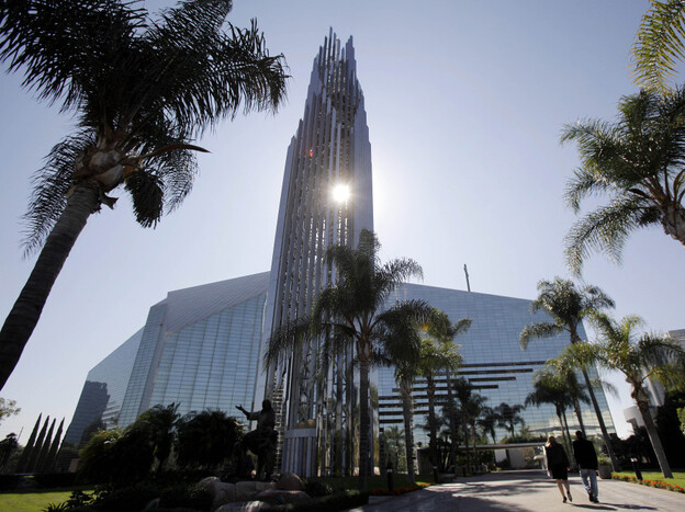 The Crystal Cathedral in Garden Grove, Calif., known for its Hour of Power broadcasts, is being sold to the Roman Catholic Diocese of Orange.