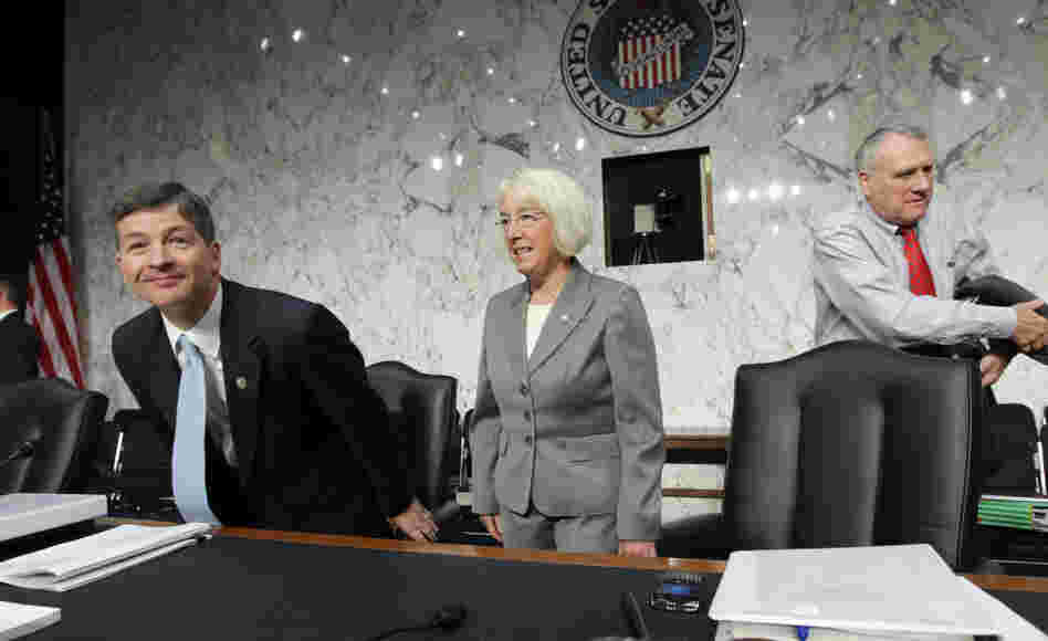 Rep. Jeb Hensarling, R-Texas, left, and Sen. Patty Murray, D-Wash., center, co-chairs of the Joint Select Committee on a Deficit Reduction, with Sen. Jon Kyl, arrive for a Sept. 2011 meeting, 