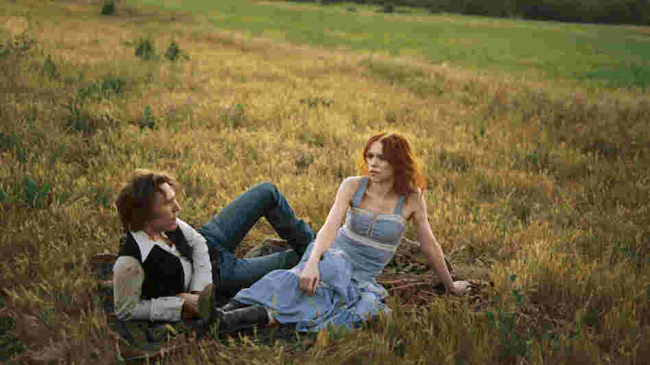Gillian Welch (right) and Dave Rawlings.