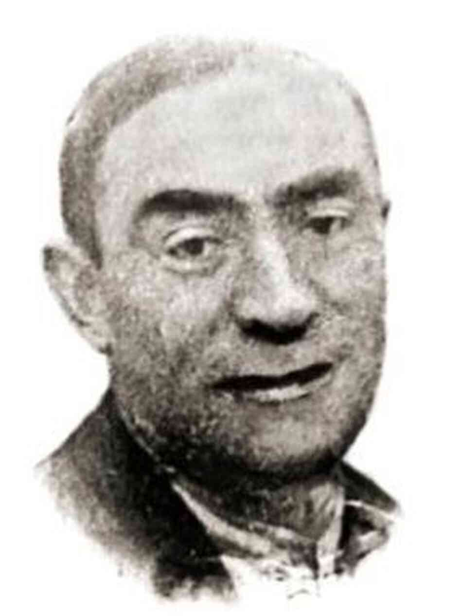 Joe Finkelstein's grandfather, Jacob, is seen in a photo Finkelstein found while doing research about his family at the U.S. Holocaust Memorial Museum. Joe Finkelstein's grandfather, Jacob, is seen in a photo Finkelstein found while doing research about his family at the U.S. Holocaust Memorial Museum.