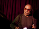 Paul Motian, performing live at the Village Vanguard. Paul Motian, performing live at the Village Vanguard.