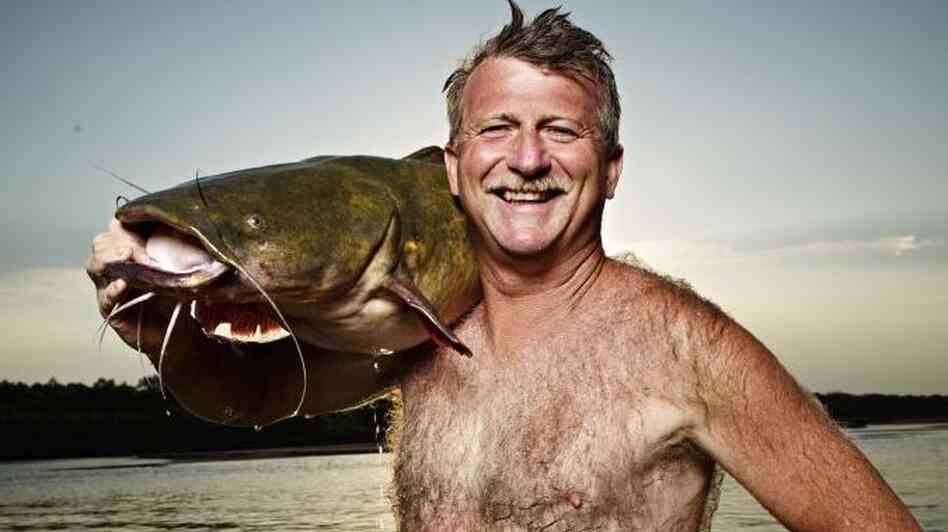 Skipper Bivens of Animal Planet's Hillbilly Handfishin'.