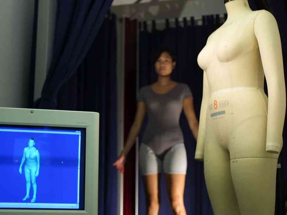 Alvanon, a clothing size and fit consulting firm in Manhattan, uses a device called AlvaScan to create model forms — which are then used to create clothing sizes. 