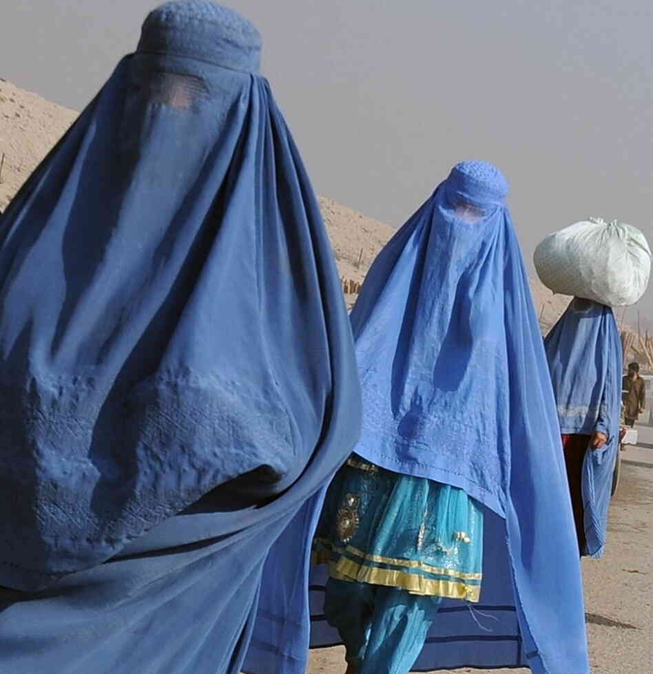For many women in Afghanistan, life has not changed significantly in the 10 years since the fall of the Taliban. 
