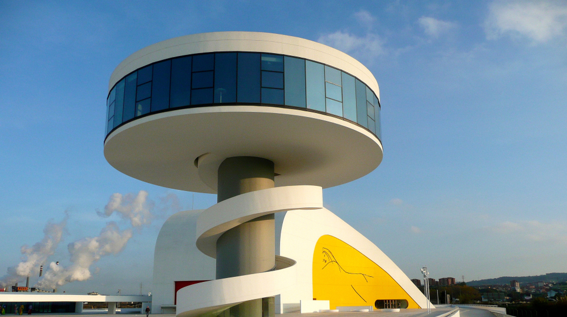 The Niemeyer Center for the arts will shut its doors on Dec. 15 after being open for only nine months in Aviles, Spain. It's a victim of political squabbling during difficult economic times.