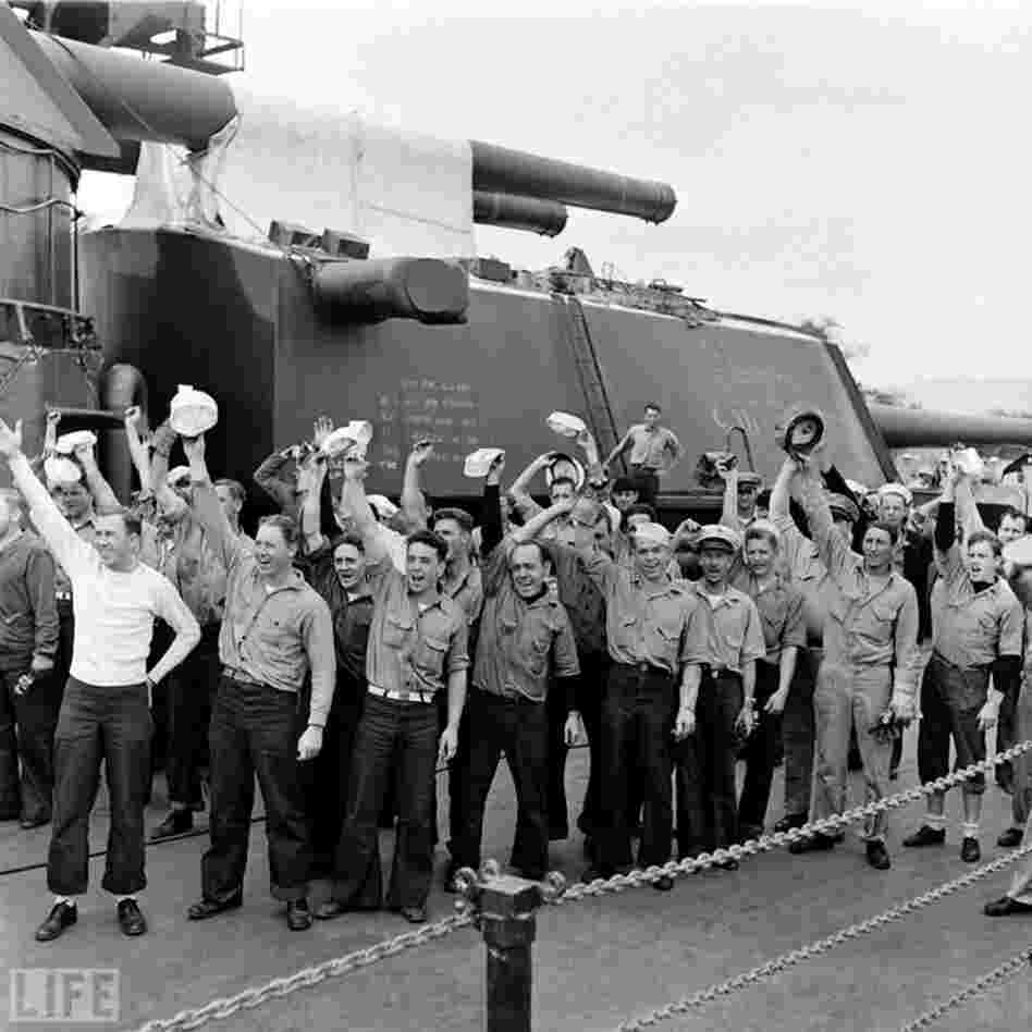 An American destroyer's crew shows its spirit, early 1942. 