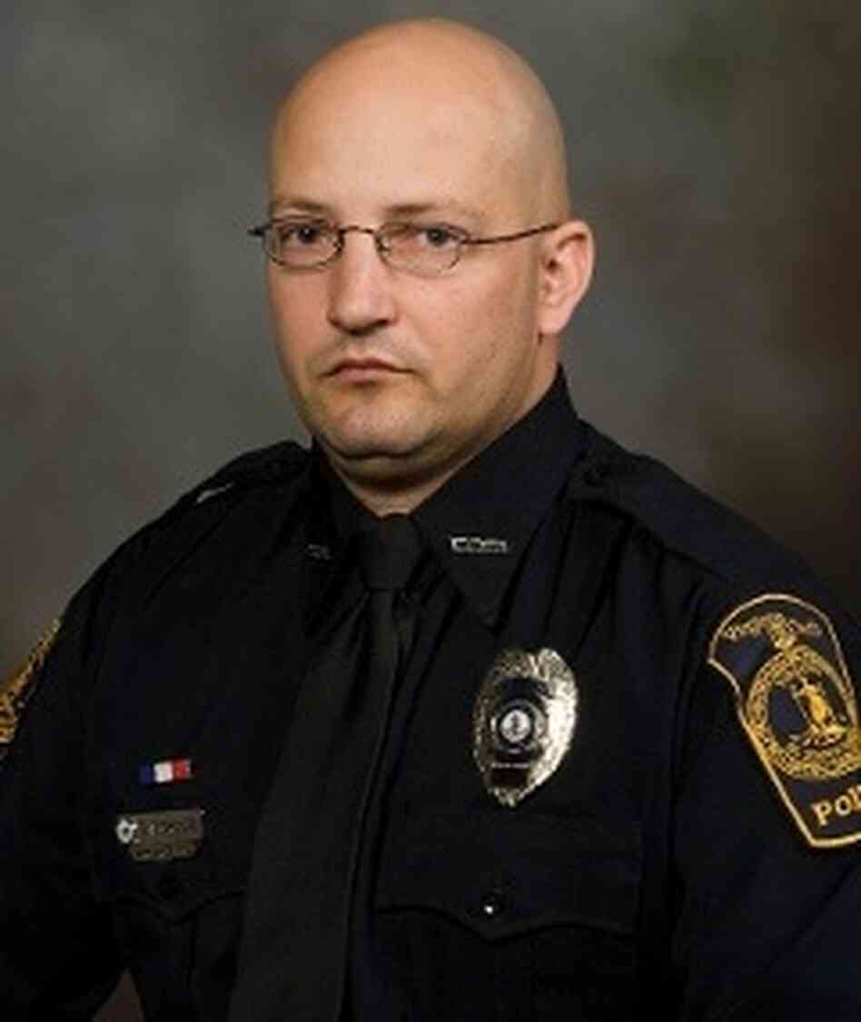 Virginia Tech officer Deriek Crouse, who died Thursday. Virginia Tech officer Deriek Crouse, who died Thursday.