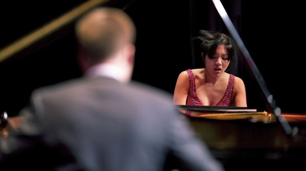 Greg Anderson and Elizabeth Joy Roe (right) take on everything from Michael Jackson to Mozart on When Words Fade.