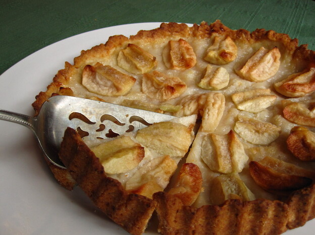 Apple tart