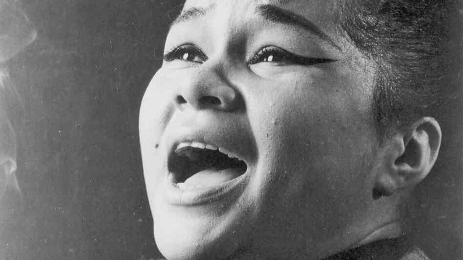 Etta James circa 1960 in Chicago.