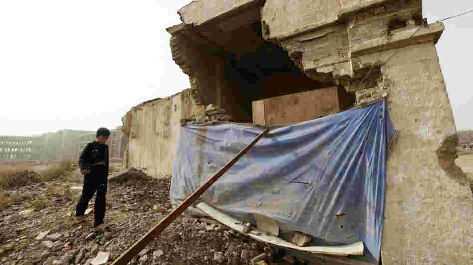 Makeshift houses in Baghdad are the only homes some internally displaced Iraqis know. Many are too afraid to go back to their original homes; for them, the threat of being targeted is still very real.