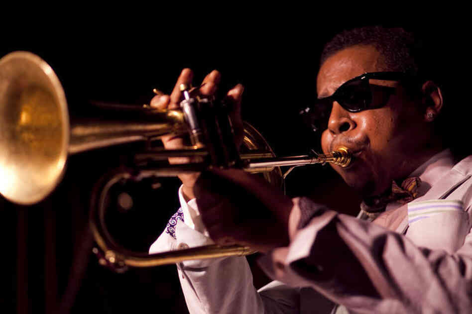 Roy Hargrove performs live at the Village Vanguard. Roy Hargrove performs live at the Village Vanguard.