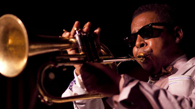 Roy Hargrove performs live at the Village Vanguard. (johnrogersnyc.com)