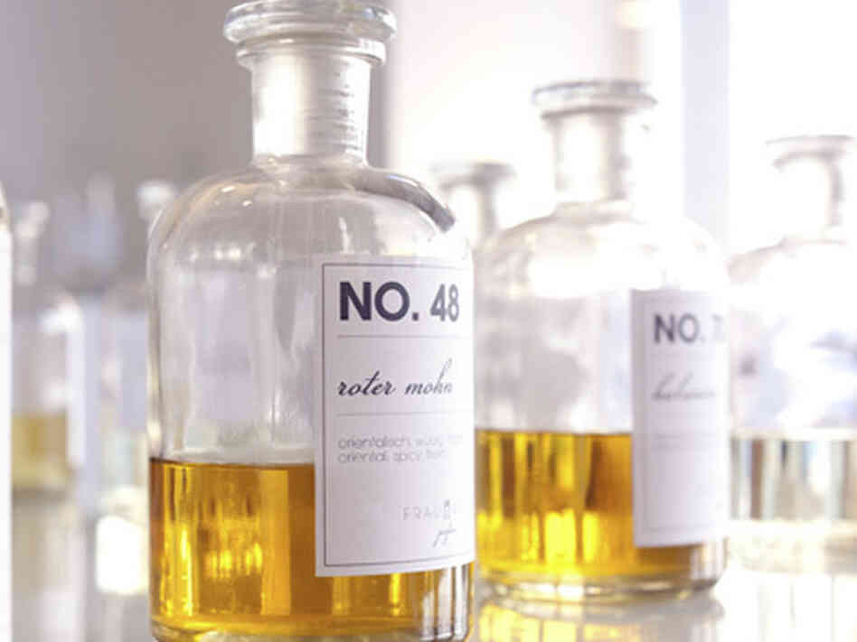 Frau Tonis Parfum is located on Zimmerstraße 13, 10969. Frau Tonis Parfum is located on Zimmerstraße 13, 10969.