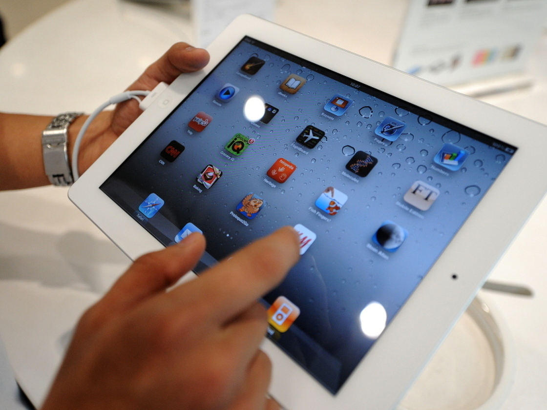  While many think of the tablet computer as a new idea, the concept can traced back to the original Star Trek series and Arthur C. Clarke's 1968 novel 2001: A Space Odyssey. 